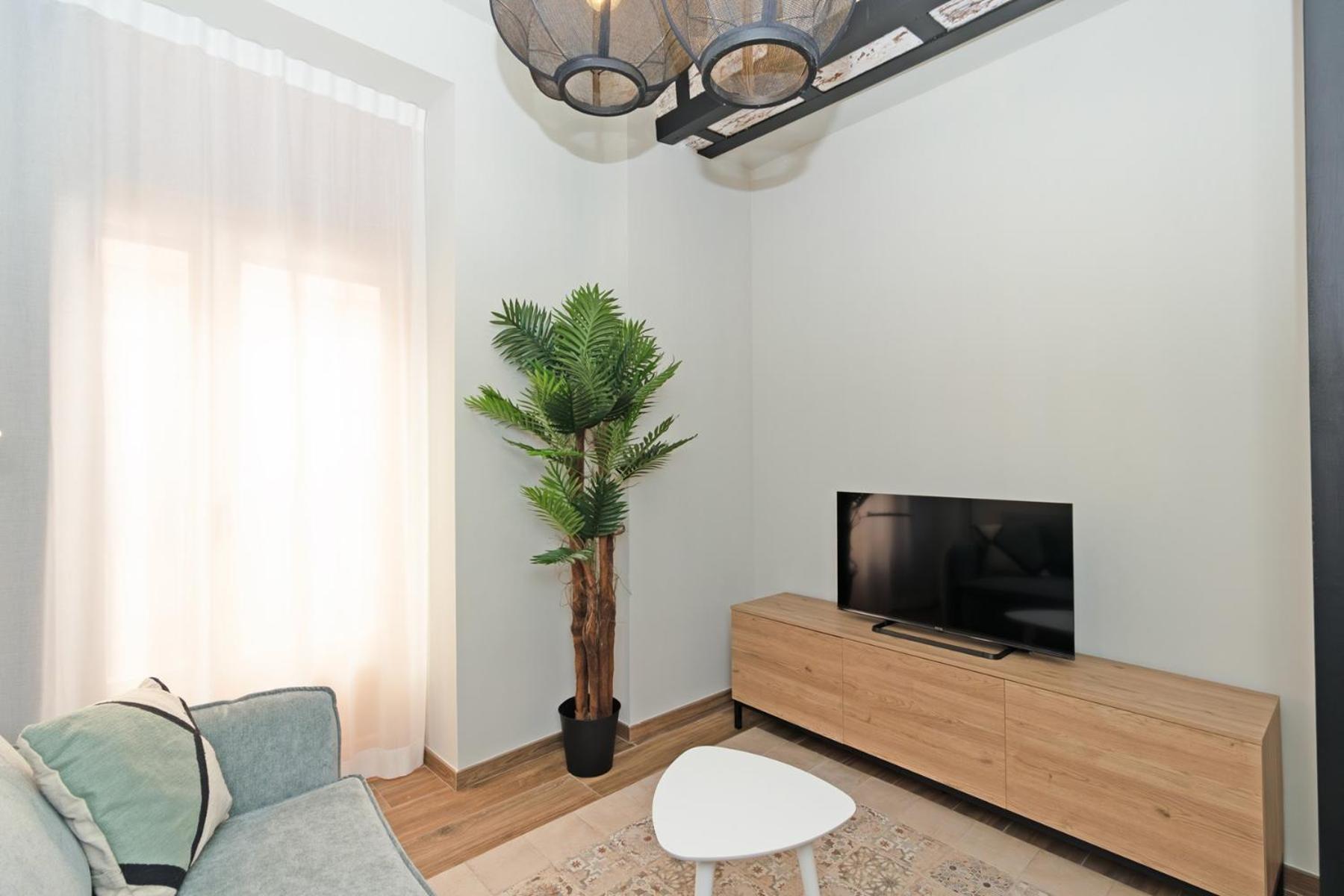 Maritime Apartamentos Puerto Valencia Room photo