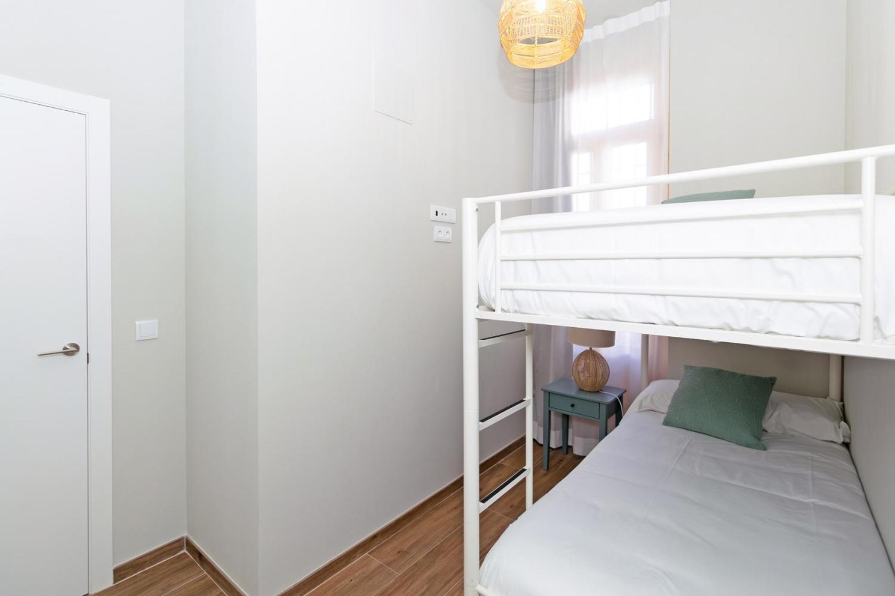 Maritime Apartamentos Puerto Valencia Room photo