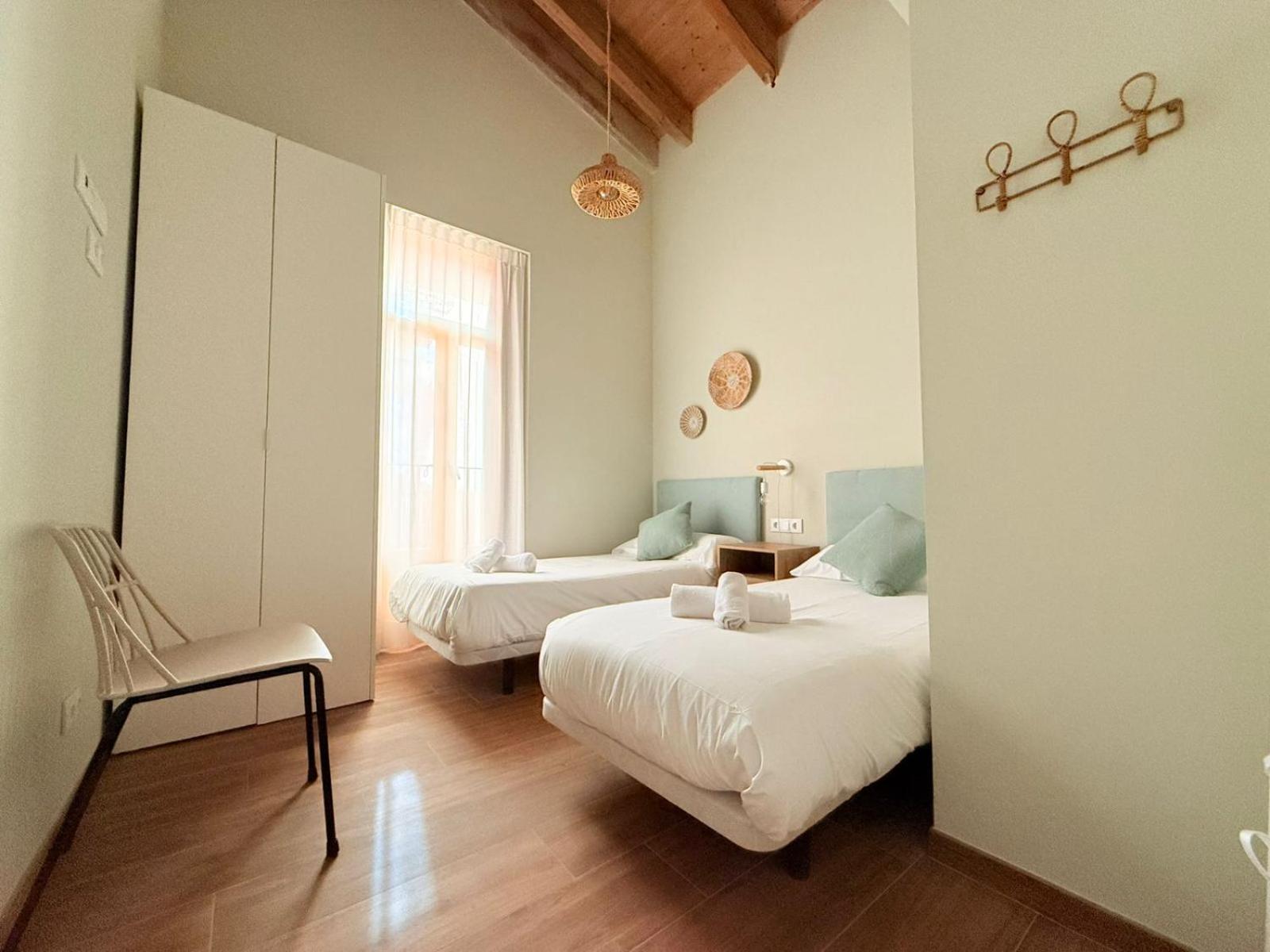 Maritime Apartamentos Puerto Valencia Exterior photo